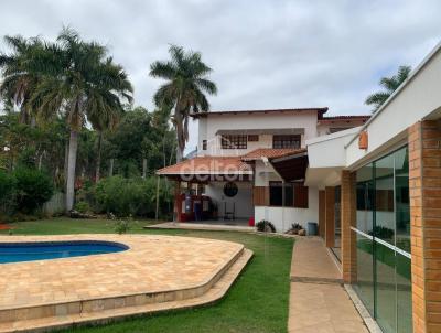 Casa em Condomnio para Venda, em Governador Valadares, bairro Sitio das Flores, 5 dormitrios, 6 banheiros, 4 sutes, 4 vagas