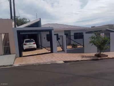 Casa em Condomnio para Venda, em Apucarana, bairro Jardim Portal do Lago, 3 dormitrios, 1 banheiro, 1 sute, 1 vaga