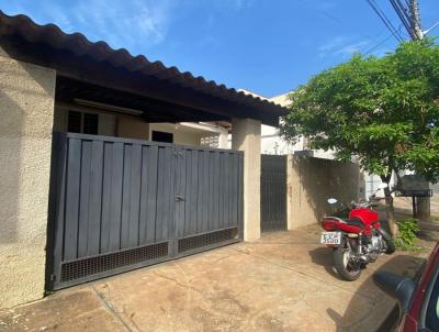 Casa para Locao, em Lins, bairro Junqueira, 3 dormitrios, 1 banheiro, 2 vagas