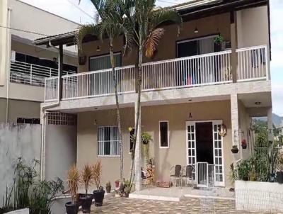 Casa para Venda, em Blumenau, bairro Victor Konder, 6 dormitrios, 4 banheiros, 2 sutes, 4 vagas