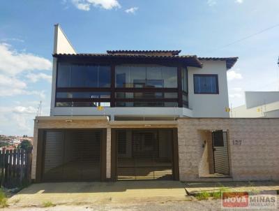 Casa para Venda, em Oliveira, bairro Acácio Ribeiro 2, 3 dormitórios, 3 banheiros, 1 suíte, 4 vagas