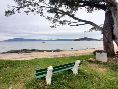 Casa de Praia/Usada para Venda, em Palhoa, bairro Praia de Fora, 4 dormitrios, 4 banheiros, 2 sutes, 2 vagas