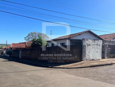 Casa para Venda, em Lenis Paulista, bairro Parque Residencial Rondon, 5 dormitrios, 2 banheiros, 3 vagas