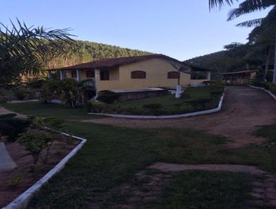 Stio para Venda, em Alvinpolis, bairro Araguaia, 5 dormitrios, 3 banheiros, 1 sute, 2 vagas