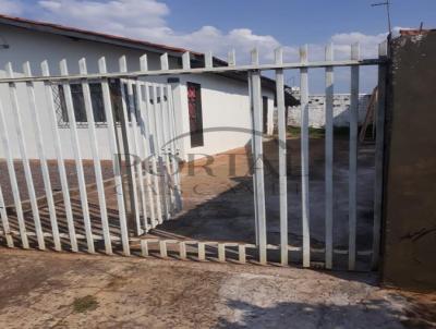 Casa para Venda, em Cascavel, bairro Esmeralda, 2 dormitrios, 1 banheiro