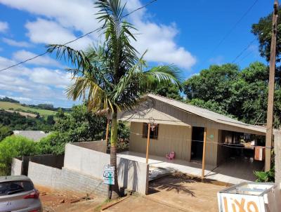 Casa para Venda, em Rio Bonito do Iguau, bairro Centro, 2 dormitrios, 1 banheiro, 1 vaga