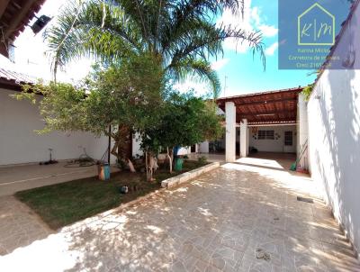 Casa para Venda, em Pirassununga, bairro Jardim Ferrarezi, 4 dormitrios, 3 banheiros, 4 vagas