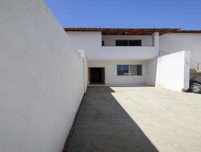 Casa Sobreposta para Venda, em Governador Valadares, bairro Azteca, 2 dormitrios, 1 banheiro, 1 vaga