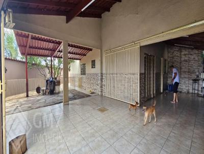 Casa para Venda, em Aparecida de Goinia, bairro Morada dos Pssaros, 2 dormitrios, 2 banheiros, 1 sute, 4 vagas