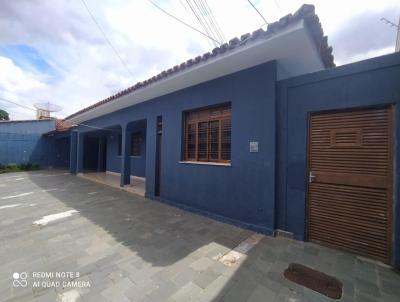 Casa para Locação, em Goiânia, bairro Setor Bueno, 4 dormitórios, 4 banheiros, 2 suítes, 4 vagas