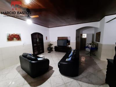 Casa para Venda, em Iguaba Grande, bairro Parque Tamariz, 4 dormitrios, 3 banheiros