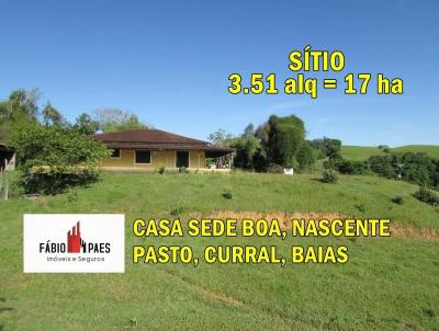 Stio para Venda, em Cachoeiras de Macacu, bairro Papucaia, 3 dormitrios, 2 banheiros, 1 sute
