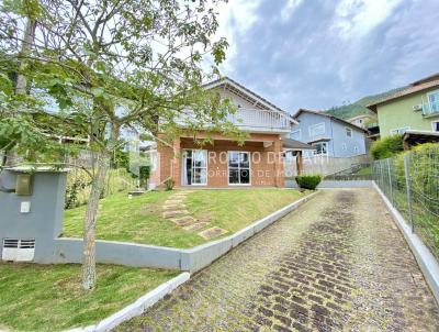 Casa em Condomnio para Venda, em Terespolis, bairro Tijuca, 4 dormitrios, 1 banheiro, 2 sutes