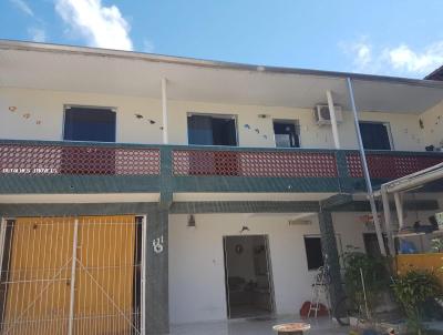 Casa para Venda, em Caraguatatuba, bairro Centro, 3 dormitórios, 2 banheiros, 3 vagas