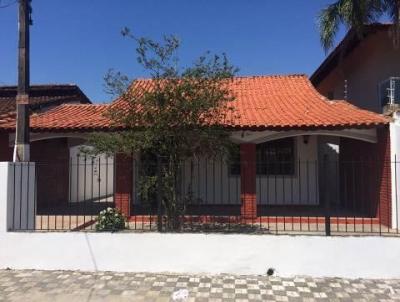 Casa para Venda, em Mongagu, bairro Vila So Paulo, 2 dormitrios, 2 banheiros, 4 vagas