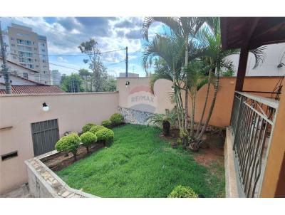 Casa para Venda, em Belo Horizonte, bairro Paquet, 4 dormitrios, 3 banheiros, 2 sutes, 3 vagas