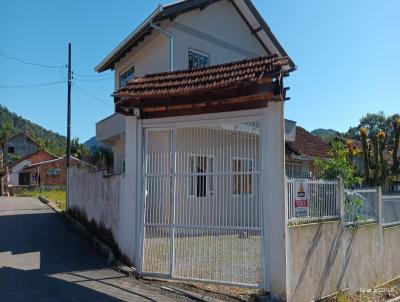  para Venda, em Joinville, bairro Rio Bonito (Pirabeiraba), 4 dormitrios, 2 banheiros