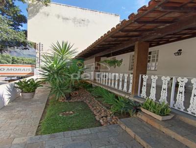 Casa para Venda, em Governador Valadares, bairro Ilha dos Arajos, 4 dormitrios, 1 sute, 2 vagas