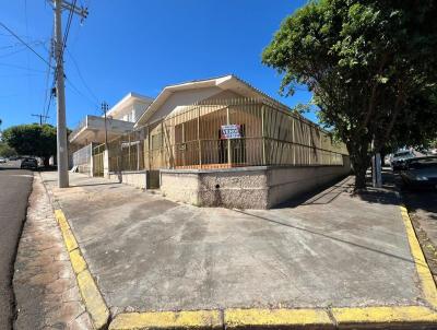 Casa para Venda, em Pirapozinho, bairro Centro, 3 dormitrios, 2 banheiros, 2 vagas