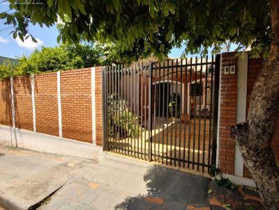 Casa para Venda, em Jos Bonifcio, bairro Jardim das Flores, 2 dormitrios, 2 banheiros, 1 sute, 1 vaga