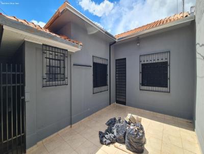 Casa para Venda, em Ourinhos, bairro Centro, 2 dormitrios, 1 banheiro, 1 sute