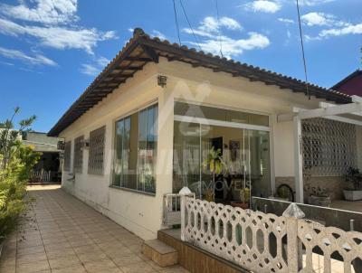 Casa de Praia para Venda, em São Pedro da Aldeia, bairro Boqueirão, 4 dormitórios, 4 banheiros, 3 vagas