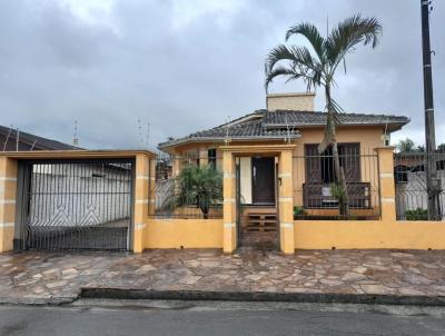 Casa para Venda, em Cricima, bairro Santa Luzia, 3 dormitrios, 2 banheiros, 1 sute, 3 vagas