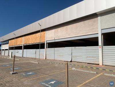 Comercial para Locao, em Salvador, bairro Piat, 90 vagas