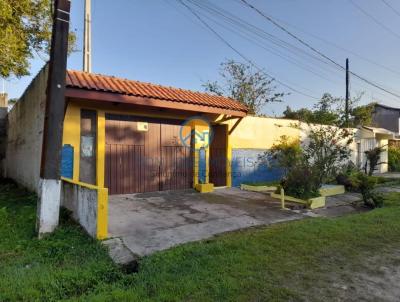 Casa de Praia/Usada para Venda, em Itanham, bairro Estncia de Santa Cruz, 3 dormitrios, 3 banheiros, 1 sute, 5 vagas