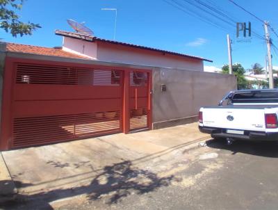 Casa para Venda, em Lins, bairro Jardim Aeroporto, 4 dormitrios, 2 banheiros, 1 sute, 2 vagas