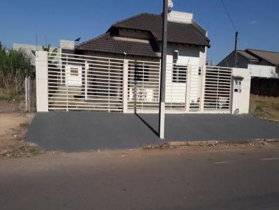 Casa para Venda, em Lucas do Rio Verde, bairro BANDEIRANTES, 3 dormitrios, 1 sute, 2 vagas