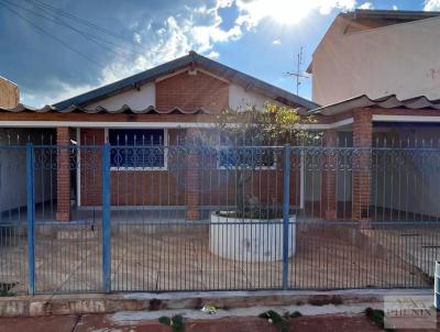 Casa para Venda, em Barretos, bairro Cristiano de Carvalho, 3 dormitrios, 2 banheiros, 1 sute, 2 vagas