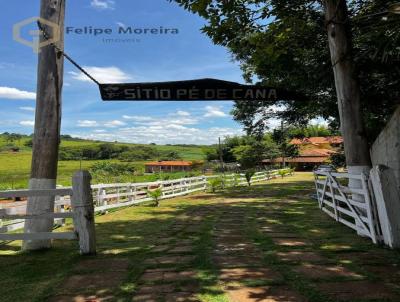 Chcara para Venda, em Alfenas, bairro Rural, 3 dormitrios, 3 banheiros, 1 sute, 15 vagas