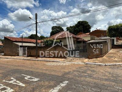 Casa para Venda, em Santo Anastcio, bairro Vila Prado, 4 dormitrios, 2 banheiros, 2 vagas