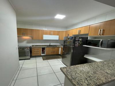 Apartamento para Venda, em Indaiatuba, bairro Vila Brizzola, 2 dormitrios, 1 banheiro, 1 vaga