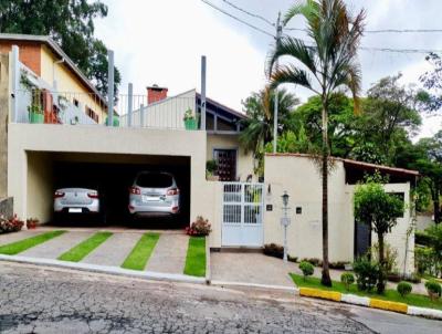 Casa em Condomnio para Venda, em Cotia, bairro Granja Viana, 3 dormitrios, 3 banheiros, 1 sute, 4 vagas