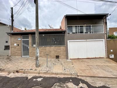 Casa para Venda, em Lins, bairro Residencial Morumbi, 3 dormitrios, 3 banheiros, 1 sute, 3 vagas