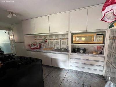 Apartamento para Venda, em Mogi das Cruzes, bairro Jardim Marica, 2 dormitrios, 1 banheiro, 1 vaga