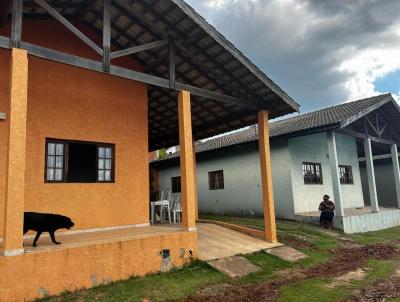 Casa para Venda, em Atibaia, bairro Vitria Rgia, 2 dormitrios, 3 banheiros, 1 sute, 4 vagas