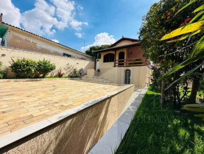 Casa para Venda, em Belo Horizonte, bairro Alípio de Melo, 6 dormitórios, 3 banheiros, 2 suítes, 2 vagas