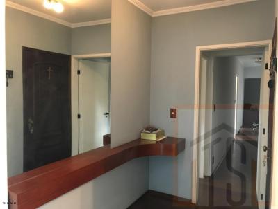 Apartamento para Venda, em Guaratinguet, bairro Centro, 4 dormitrios, 4 banheiros, 2 sutes, 2 vagas