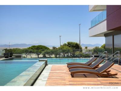 Apartamento para Venda, em Florian�polis, bairro Agron�mica, 3 dormit�rios, 5 banheiros, 3 su�tes, 2 vagas