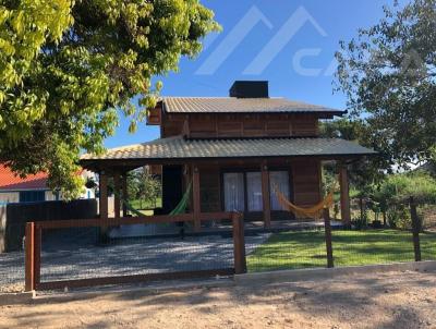 Sobrado para Venda, em So Francisco do Sul, bairro Ubatuba, 3 dormitrios, 2 banheiros, 1 sute, 2 vagas