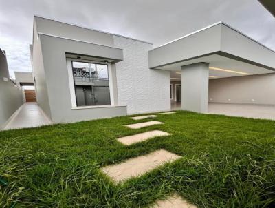 Casa para Venda, em Montes Claros, bairro Planalto, 3 dormitrios, 2 banheiros, 1 sute, 2 vagas