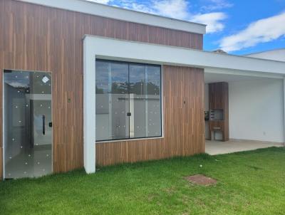 Casa para Venda, em Rio de Janeiro, bairro Pedra de Guaratiba, 2 dormitórios, 2 banheiros, 1 suíte, 1 vaga