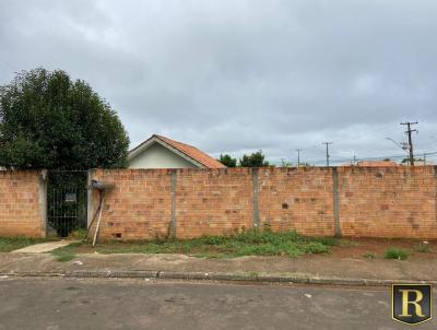 Casa para Venda, em Guarapuava, bairro Residencial 2000, 2 dormitrios, 1 banheiro, 1 vaga