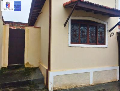 Casa para Locao, em Cachoeira Paulista, bairro Chcara Do Moinho, 3 dormitrios, 1 banheiro