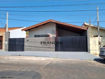 Casa para Venda, em Bauru, bairro Vila Paulista, 3 dormitrios, 2 banheiros, 1 sute, 2 vagas