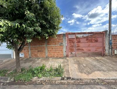 Casa para Venda, em Lins, bairro San Fernando, 2 dormitrios, 1 banheiro, 2 vagas