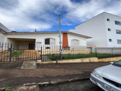 Casa para Venda, em Campo Belo, bairro So Francisco, 3 dormitrios, 2 banheiros, 2 vagas
